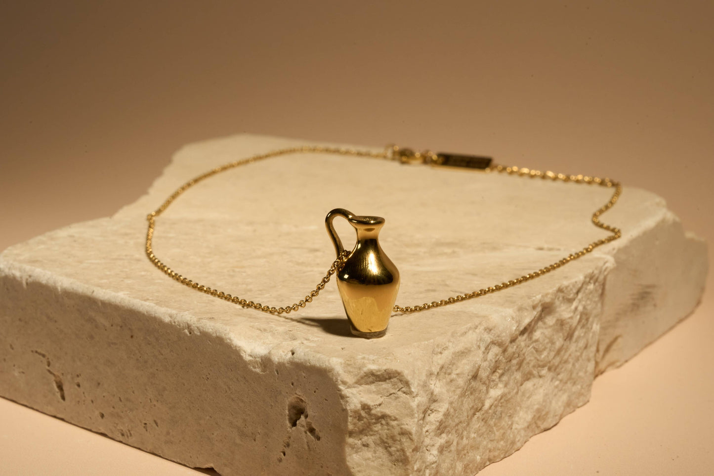 Pitcher This Necklace