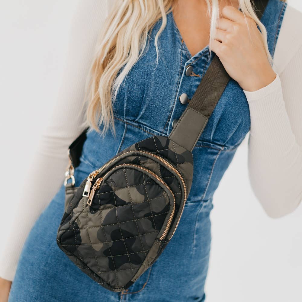 Pinelope Puffer Bum Bag: Camo