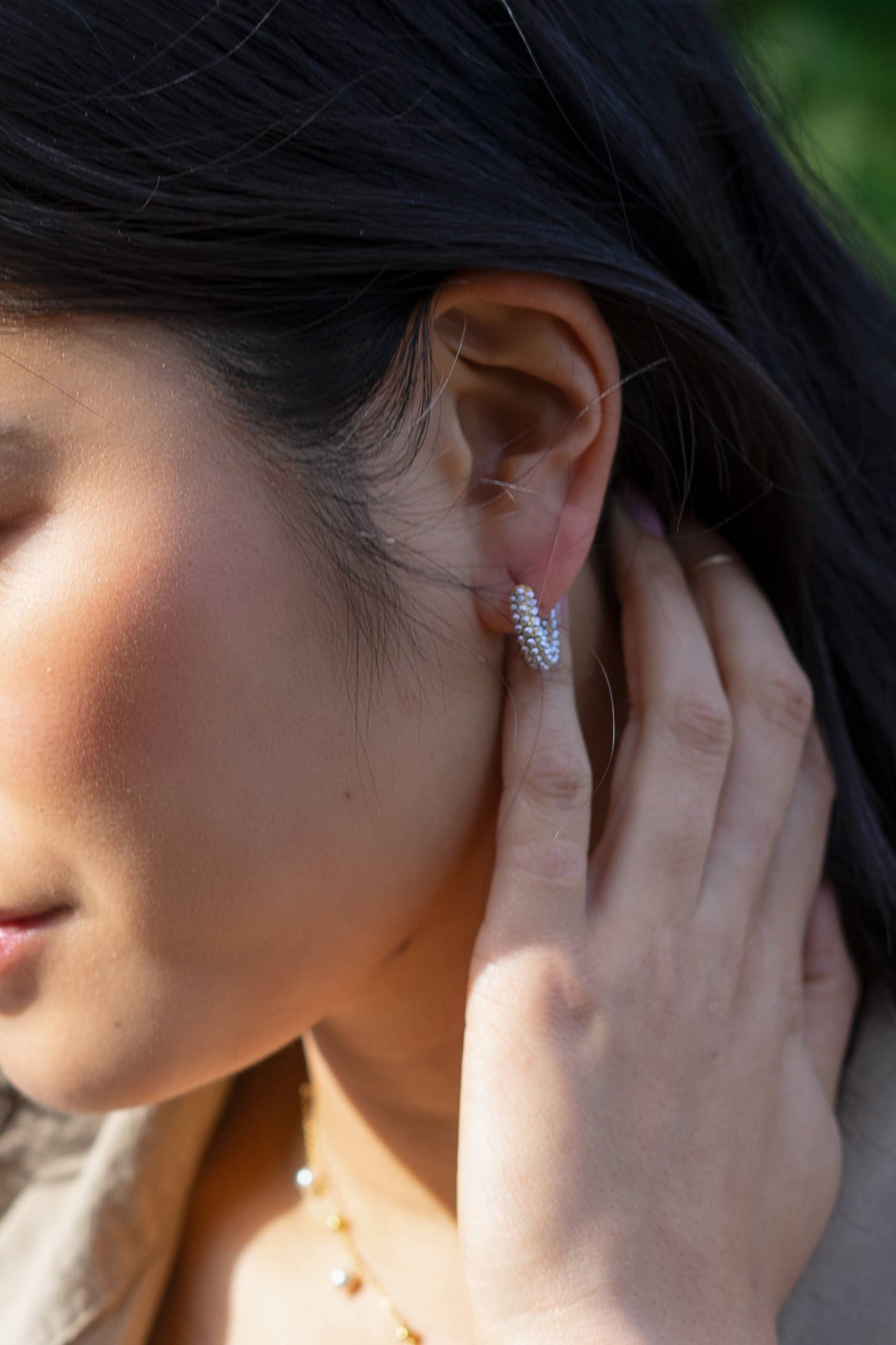 Pearl Mini Dot Hoops