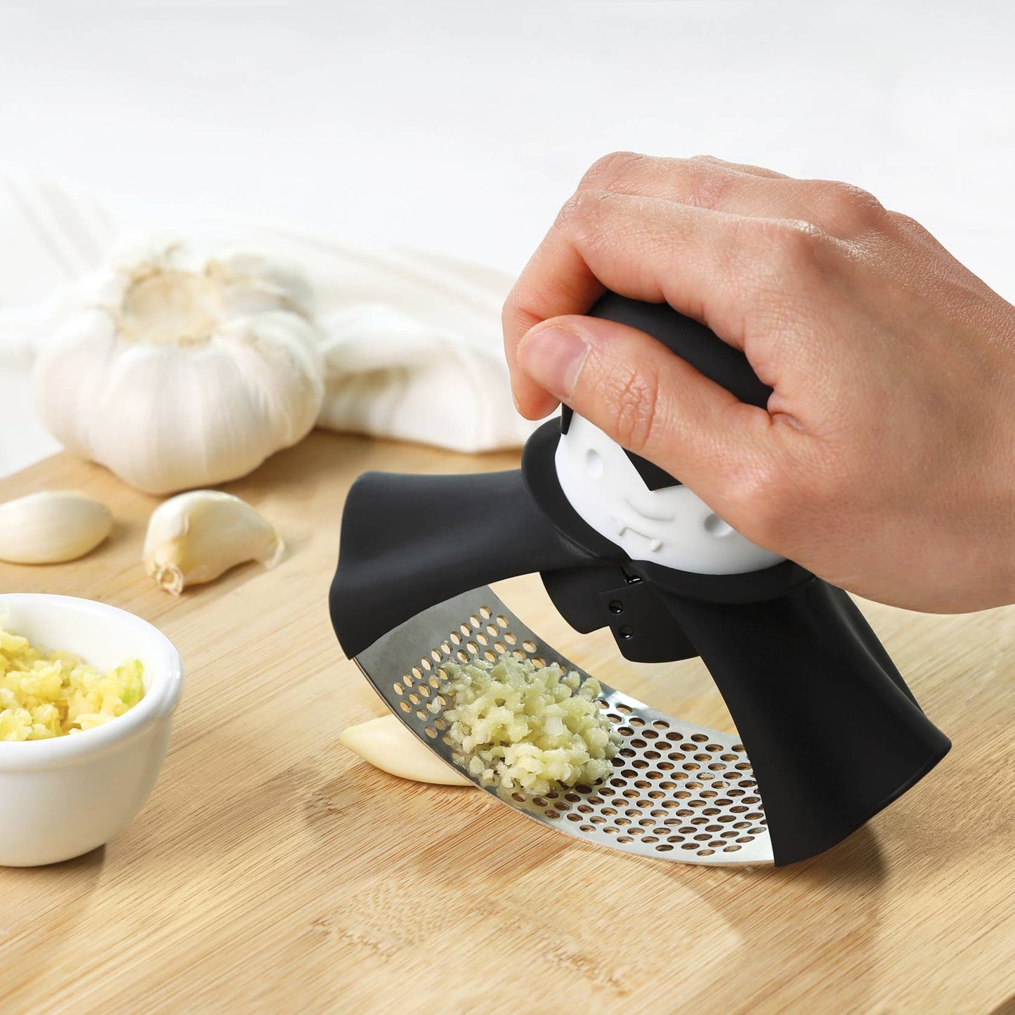 Rockula Garlic Press